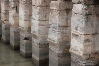 Останній літній гірськолижний курорт в Альпах припинив роботу через аномальну спеку
