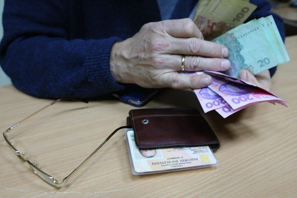 Мінімальну пенсію хочуть підняти до 10 тисяч: що пропонують змінити